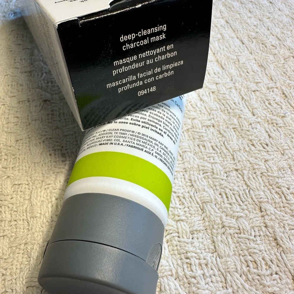 New In Box‎ Mary Kay Clear Proof Deep Cleansing Charcoal Mask 4 oz Full Size
